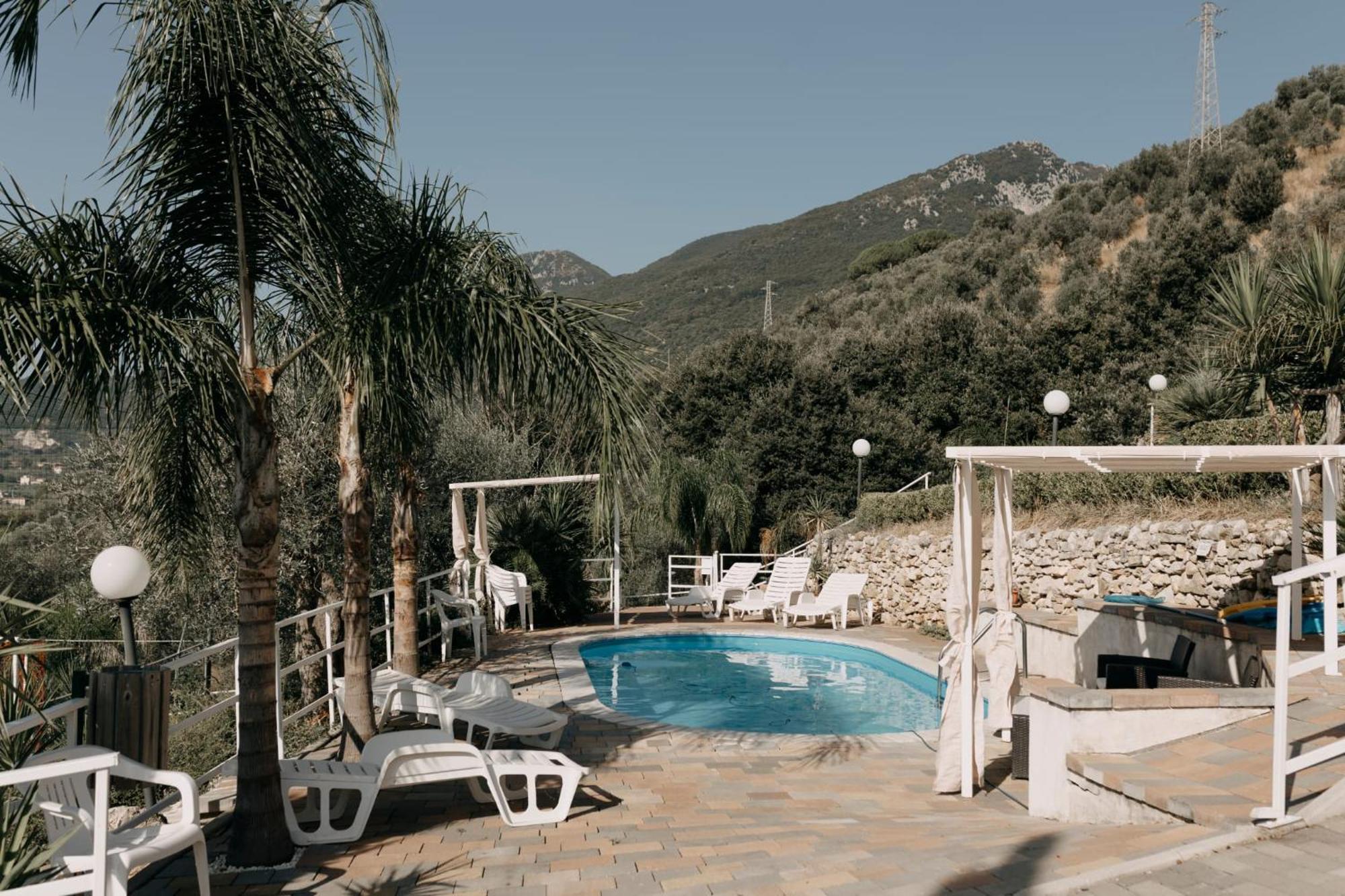 B&B Tenuta San Felice Campagna Dış mekan fotoğraf